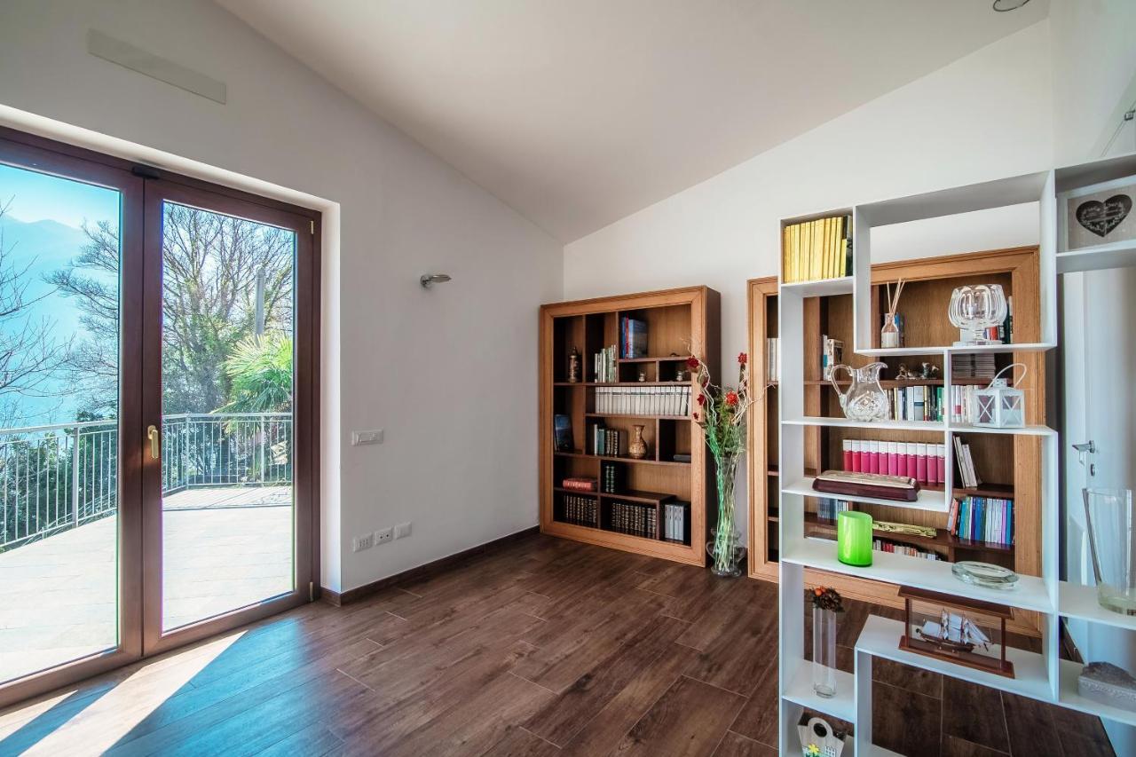 Argegno Wonderful View - By Myhomeincomo Exterior photo